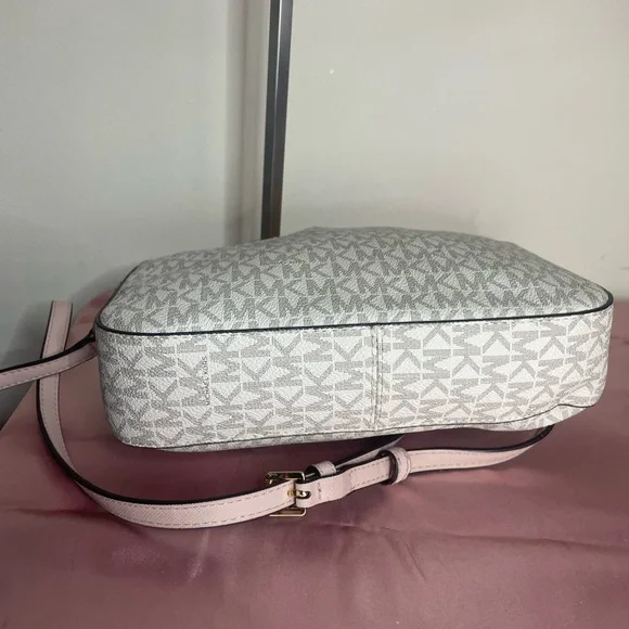 Authentic Michael Kors Purse  #049NC Jet Set Large Logo Crossbody Bag - Picture 5 of 14